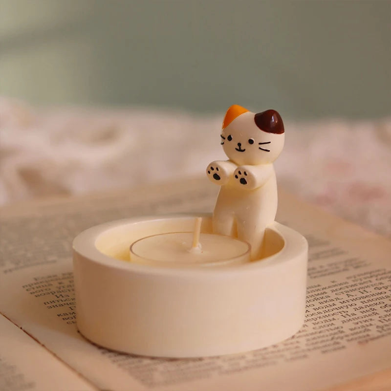 Durable High Tempe Cartoon Cute Kitten Candlestick Aromatherapy Candle Holder - The Grand Bazaar of Australia