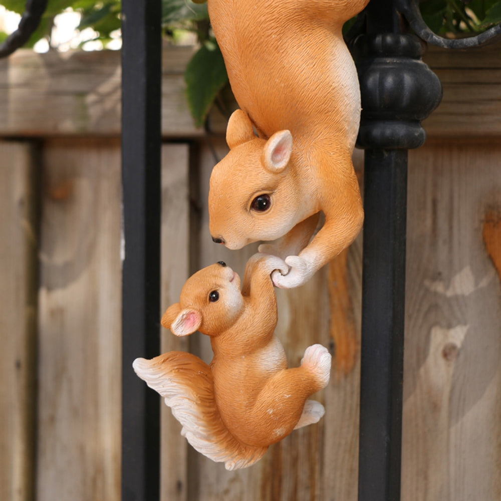 Creative Climbing Rope Squirrel Figurine Perfect for Garden and Outdoor Decoration - The Grand Bazaar of Australia