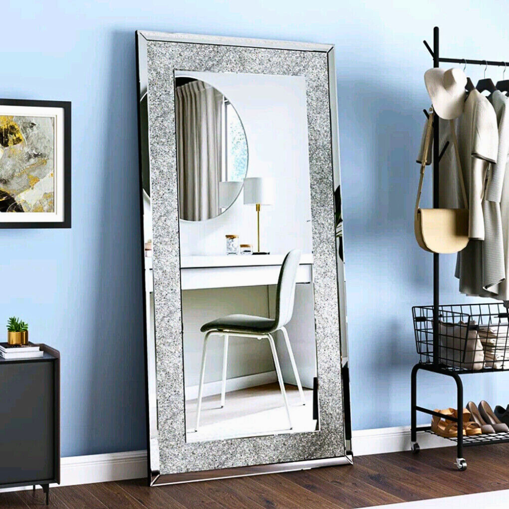 Sparkly Wall Mounted Crystal Diamond Vanity Mirror - The Grand Bazaar of Australia