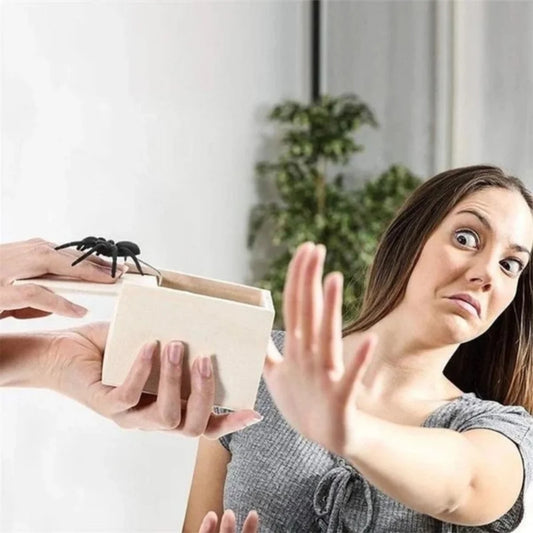 Wooden Prank Spider Scare Box - The Grand Bazaar of Australia