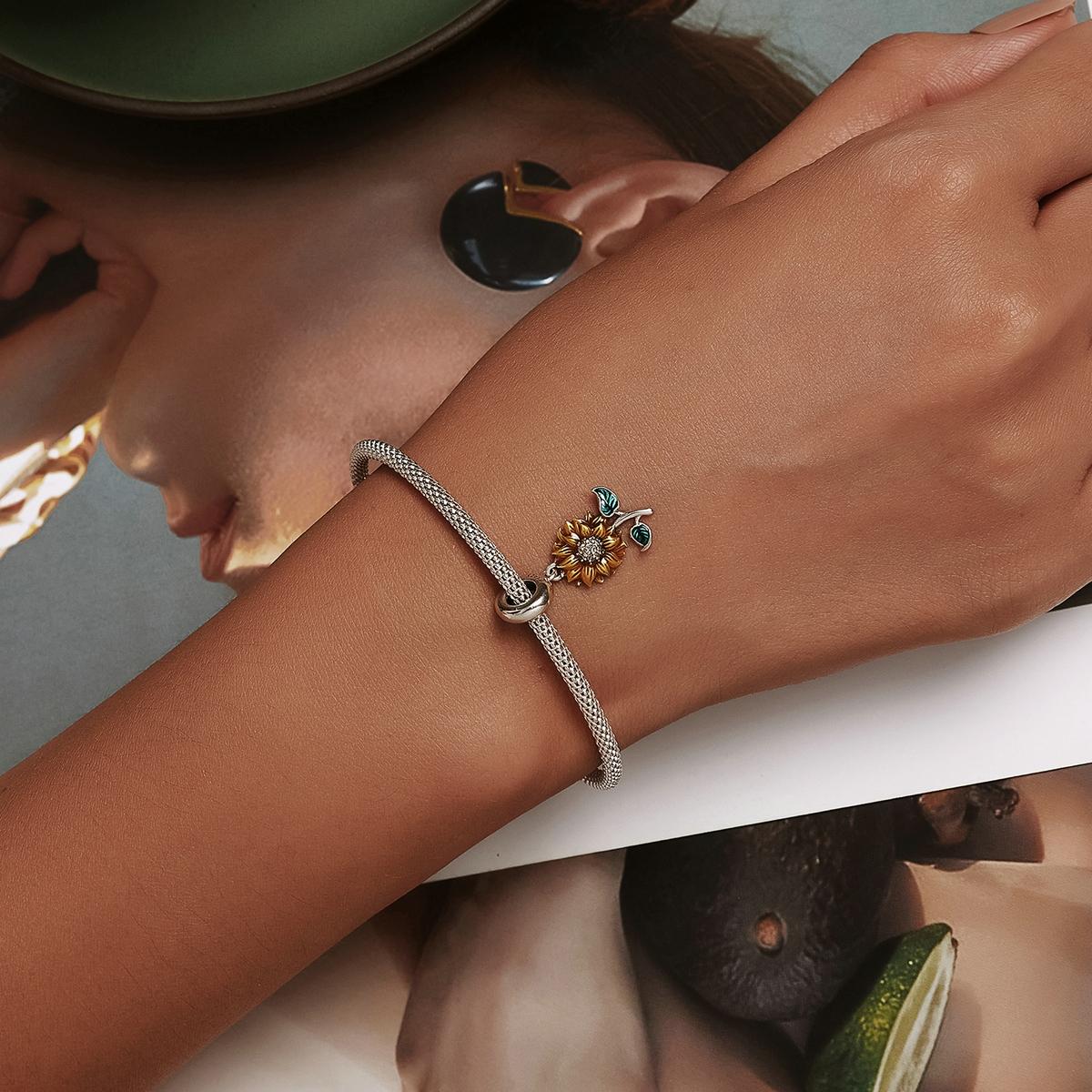 925 Sterling Silver Sunflower Pendant For Bracelet / Necklace