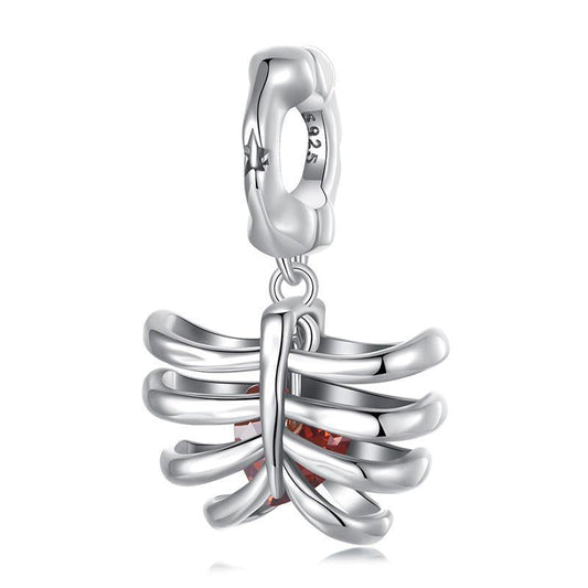 925 Sterling Silver Vintage Oxidized Rib Skull Pendant