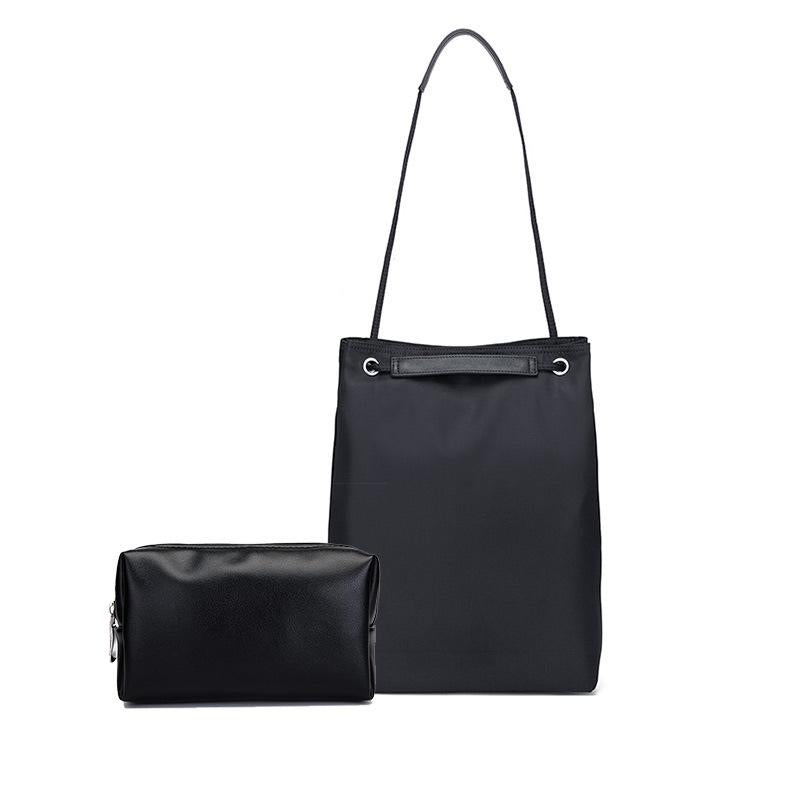 Small Apple Macbook Shoulder / Messenger Bag - Handheld - Black