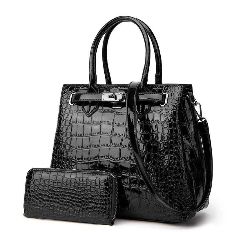 Large Capacity 2-in-1 Crocodile Patent Leather Shoulder Bag - Brown