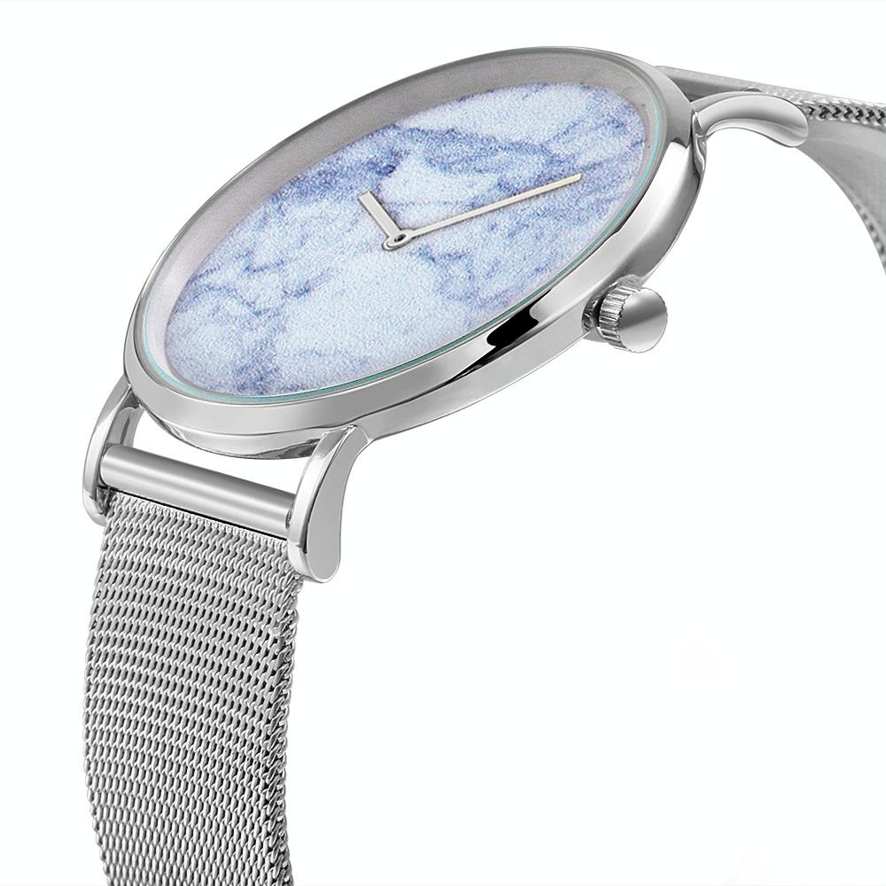 Stylish Men Quartz Watch with Stainless Steel Band - Round Dial Silver Alloy Case - Wa0736D