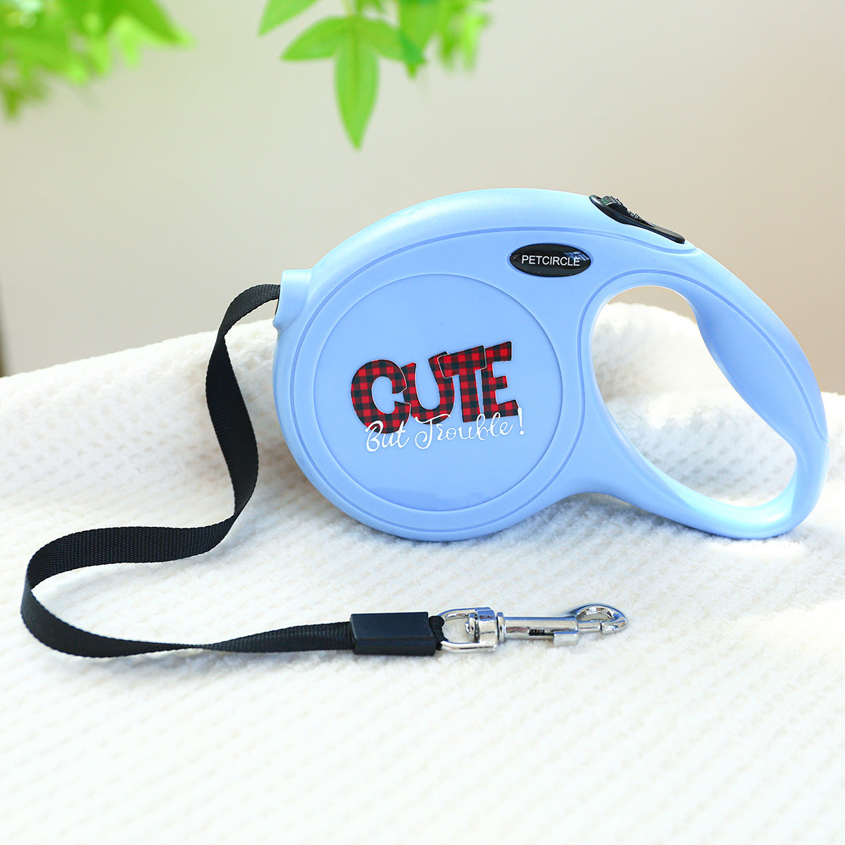 Blue Cut 5m Cartoon Retractable Dog Leash for Golden Retriever & Poodle Puppies - Durable, Tangle-Free Pet Walking Essential - The Grand Bazaar of Australia