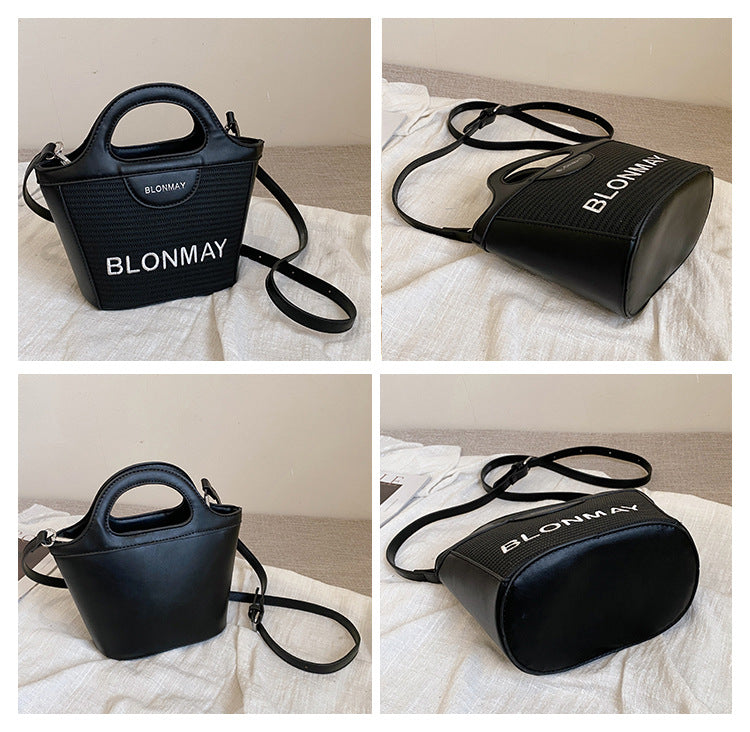 Small and lightweight black BLONMAY bucket bag, perfect for everyday use