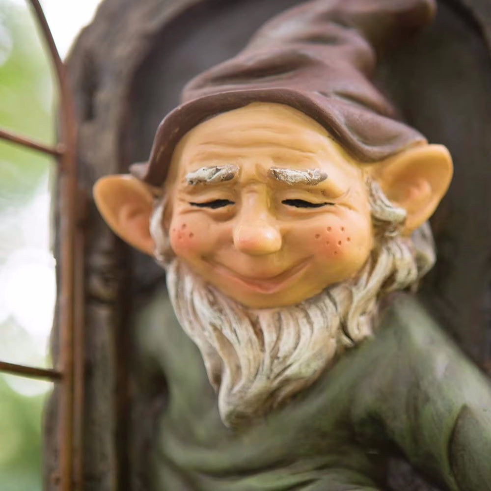 Garden Statue Elf Go Out Tree Hug Porch Decoration - The Grand Bazaar of Australia