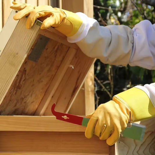 Anti-Bee Apiculture Gloves with Ventilated Sleeves - The Grand Bazaar of Australia