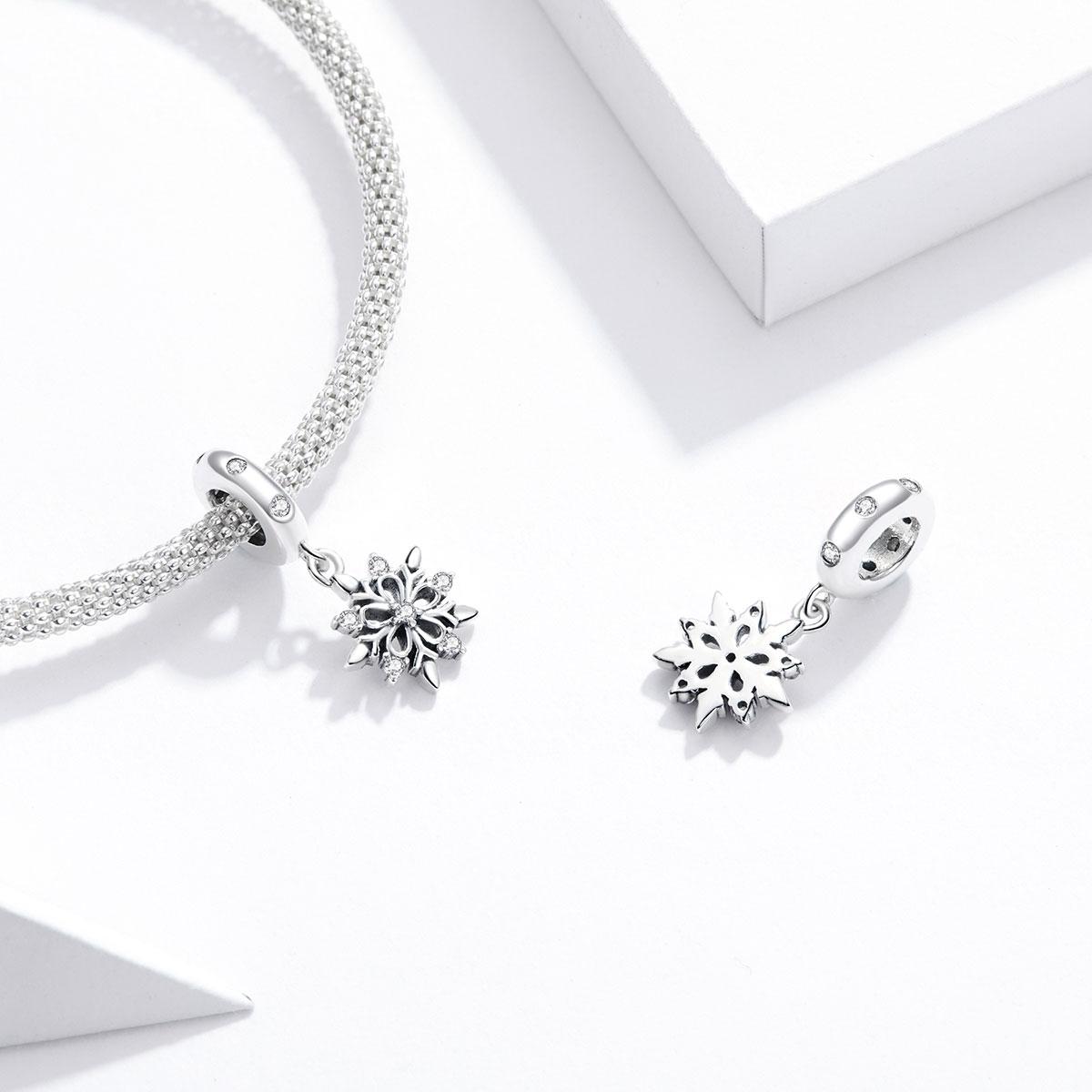 925 Sterling Silver Sparkling Snowflake Pendant For Diy Bracelets & Necklaces