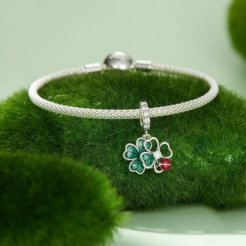 925 Sterling Silver Four Leaf Clover Ladybug Pendant In