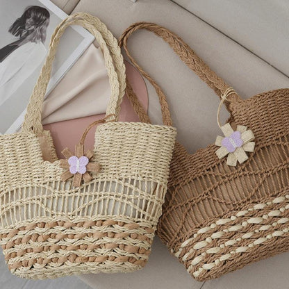 Large Capacity Straw Tote Bag with Hollow Wave Design and Lining - Light Brown