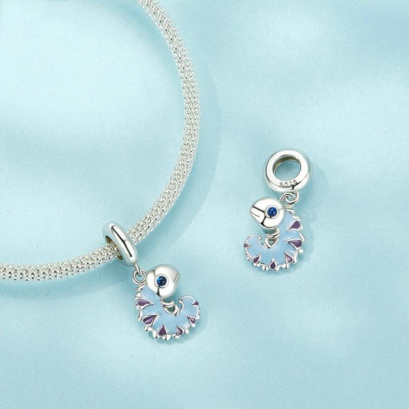 925 Sterling Silver Platinum Plated Chameleon Pendant