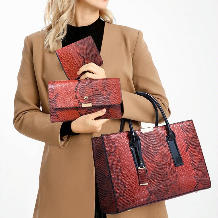 Stylish 3-in-1 Snakeskin Diagonal Handbag - Fashionable and Versatile - Red