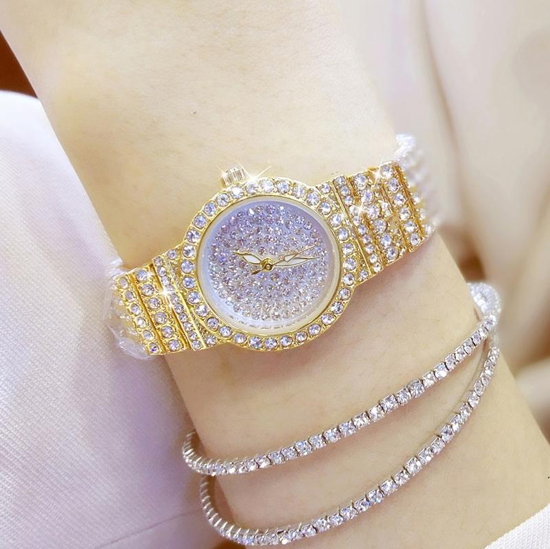 Starry Diamond Chain Women Wrist Watch - Golden Diamonds Surface