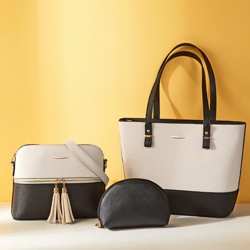 Large Capacity Fashion Handbag with Diagonal Design and Letter Detail - White Brown