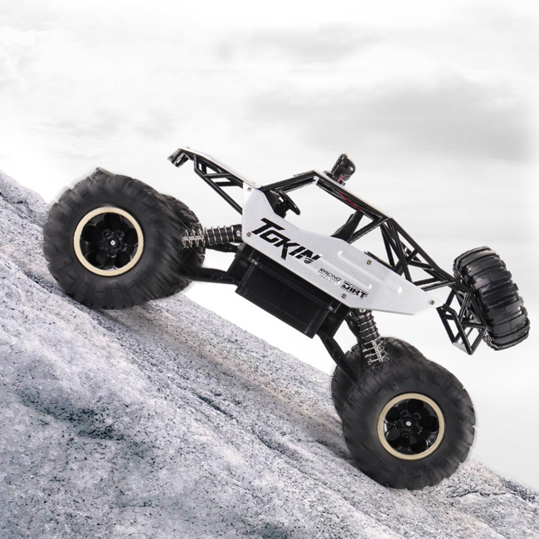 37cm Remote Control Bigfoot Climbing Car - 1 12 Alloy 4wd Cross-country Toy - Black
