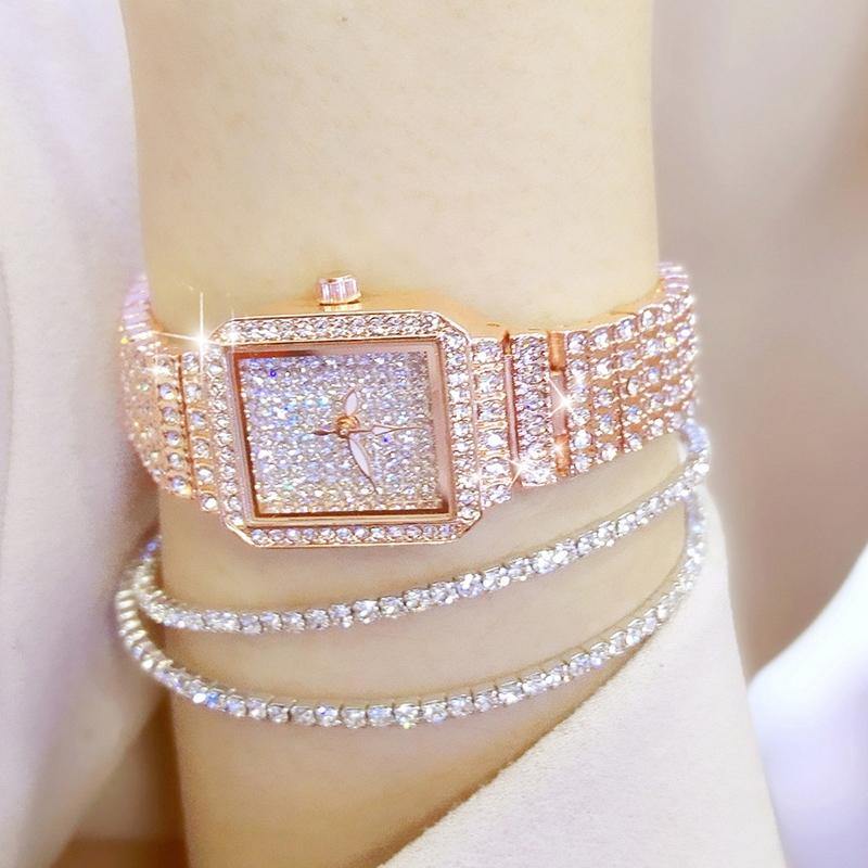 Women Diamond Chain Watch - Elegant and Timeless - Silver