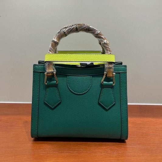 Versatile Bacchus Shoulder Bag in First Layer Cowhide - Sky Blue