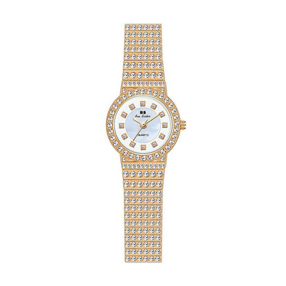 Starry Diamond Chain Women Wrist Watch - Silver Diamonds Surface