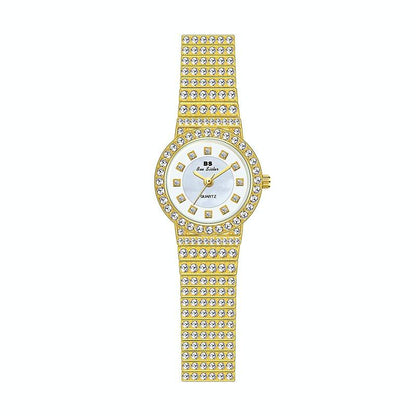 Starry Diamond Chain Women Wrist Watch - Silver Diamonds Surface