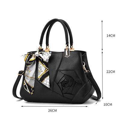 Carved Ladies Handbag - 3d Design - Black