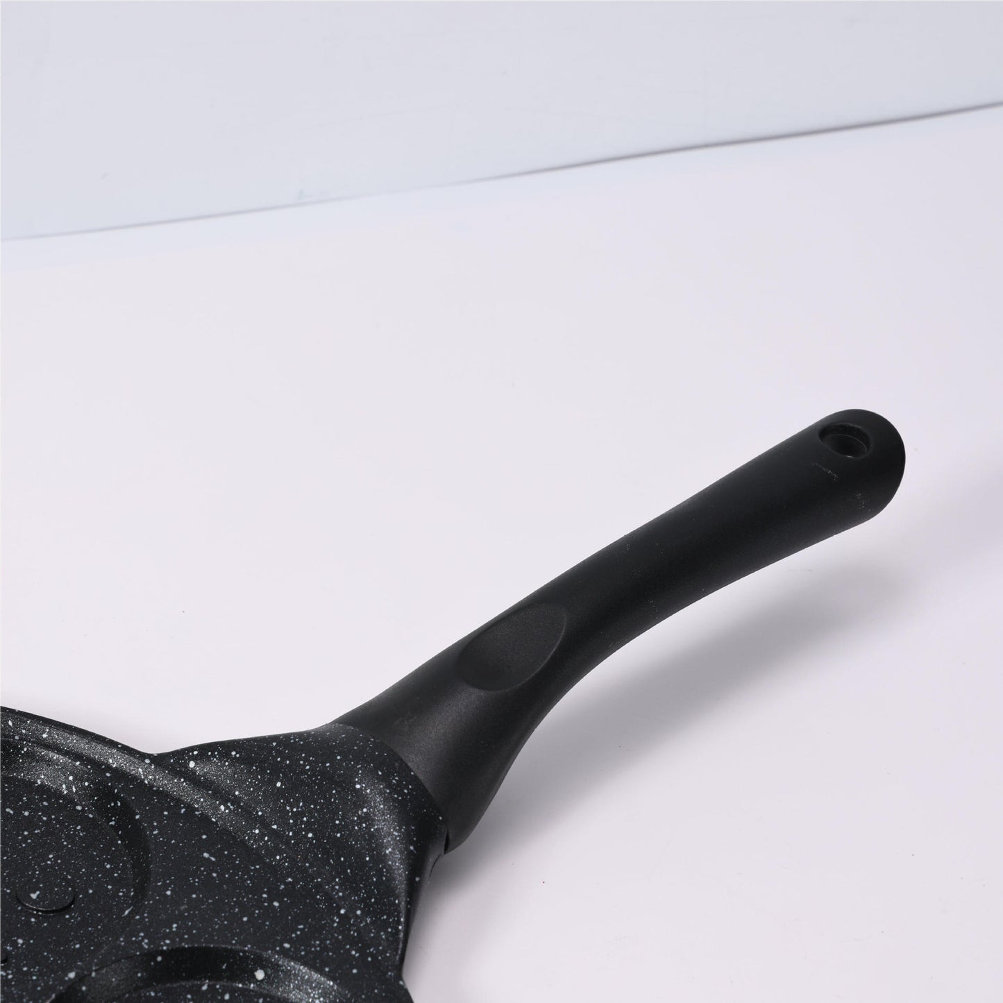 Large Black Plane Versatile Non-Stick Frying Pan (27cm) - Induction Ready Skillet for Everyday Cooking