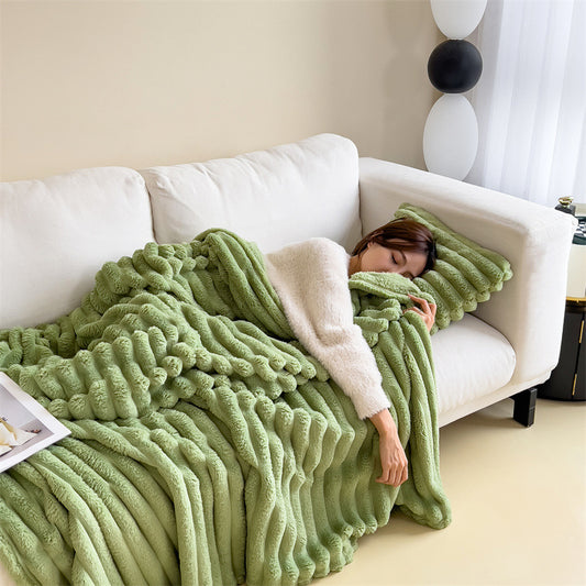 Green plush tufted blanket - double-sided for warmth and skin-friendly comfort( 100*150cm)