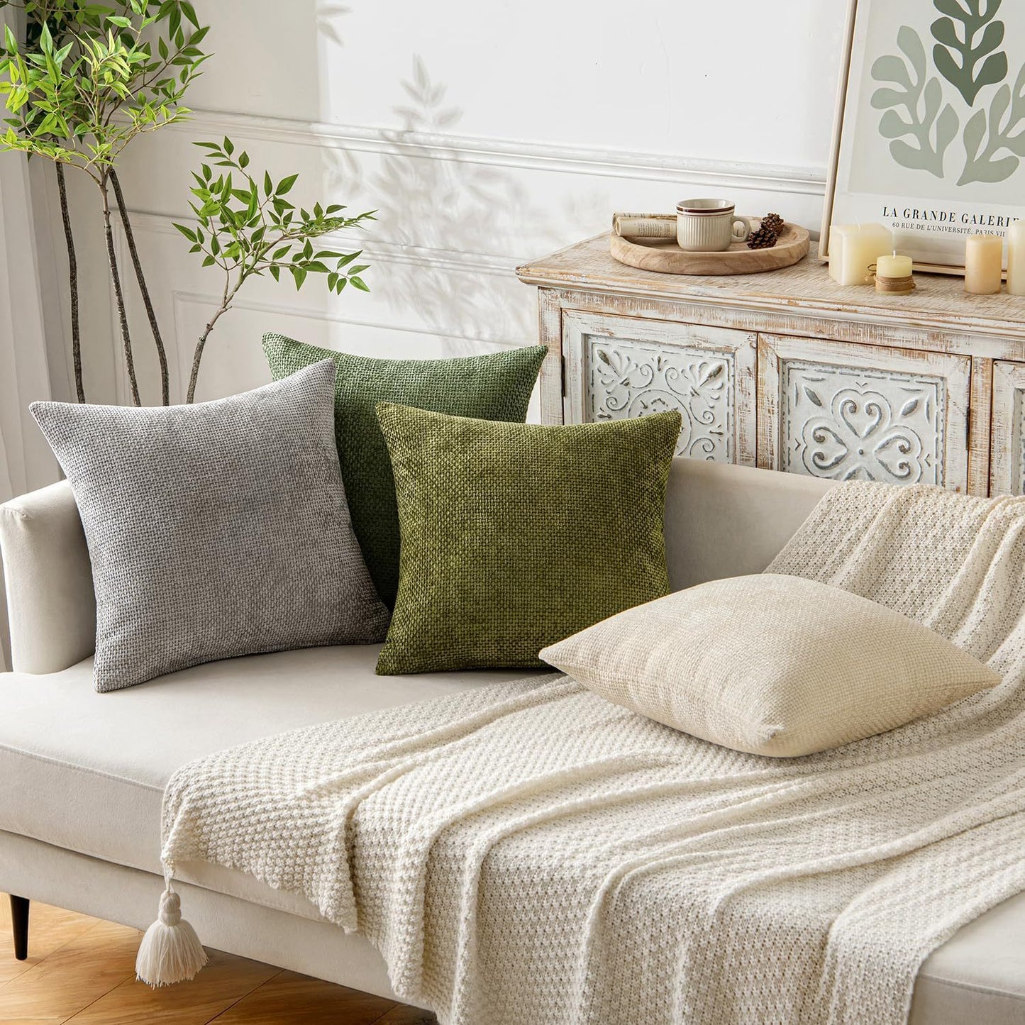 Light Green Plush Chenille Cushion Covers Set of 2 - Soft Textured Decorative Throw Pillow Cases for Sofa Couch, 45x45cm
